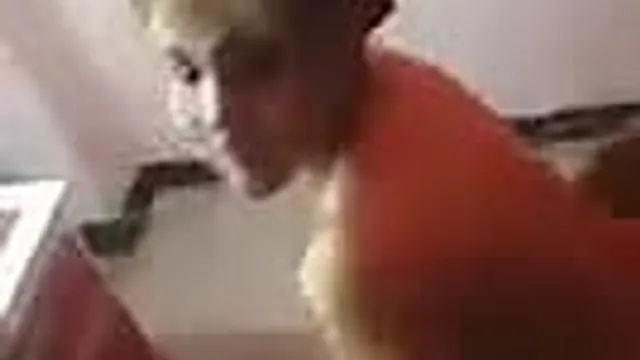 سكس عراقي تكول له لا تدخله بس صور - xnxx