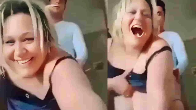 أخ زبك علق فيني ميلف جزائرية فرحانه بزب الشاب لي بعمر أبنها - سكس عربي