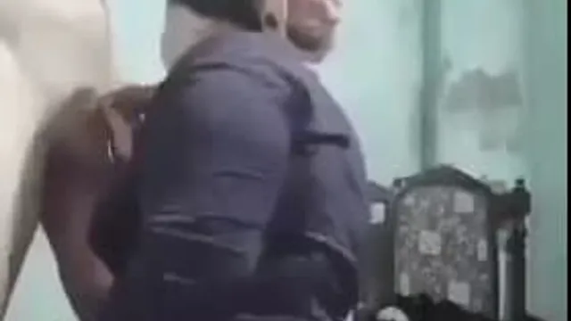 محجبة مصرية سمينة تمص الزب للبلعوم وهي مبسوطة – سكس مصري شعبي